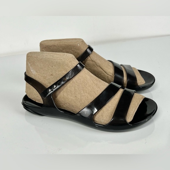 MELISSA Black strappy rubber sandals size 38. - Picture 7 of 9